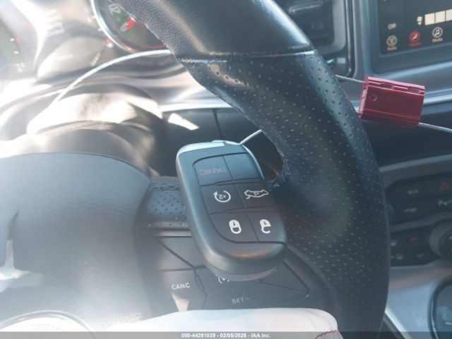 Dodge Challenger | 10