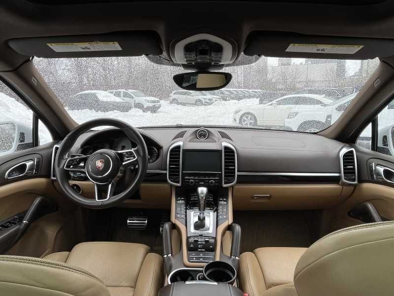 Porsche Cayenne | 9