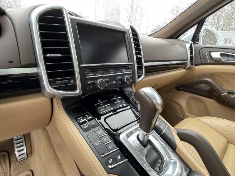 Porsche Cayenne | 13