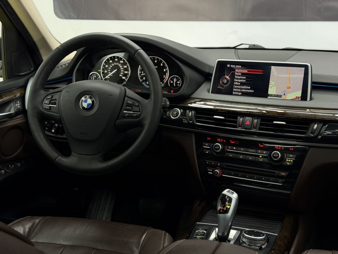 BMW X5 | 15