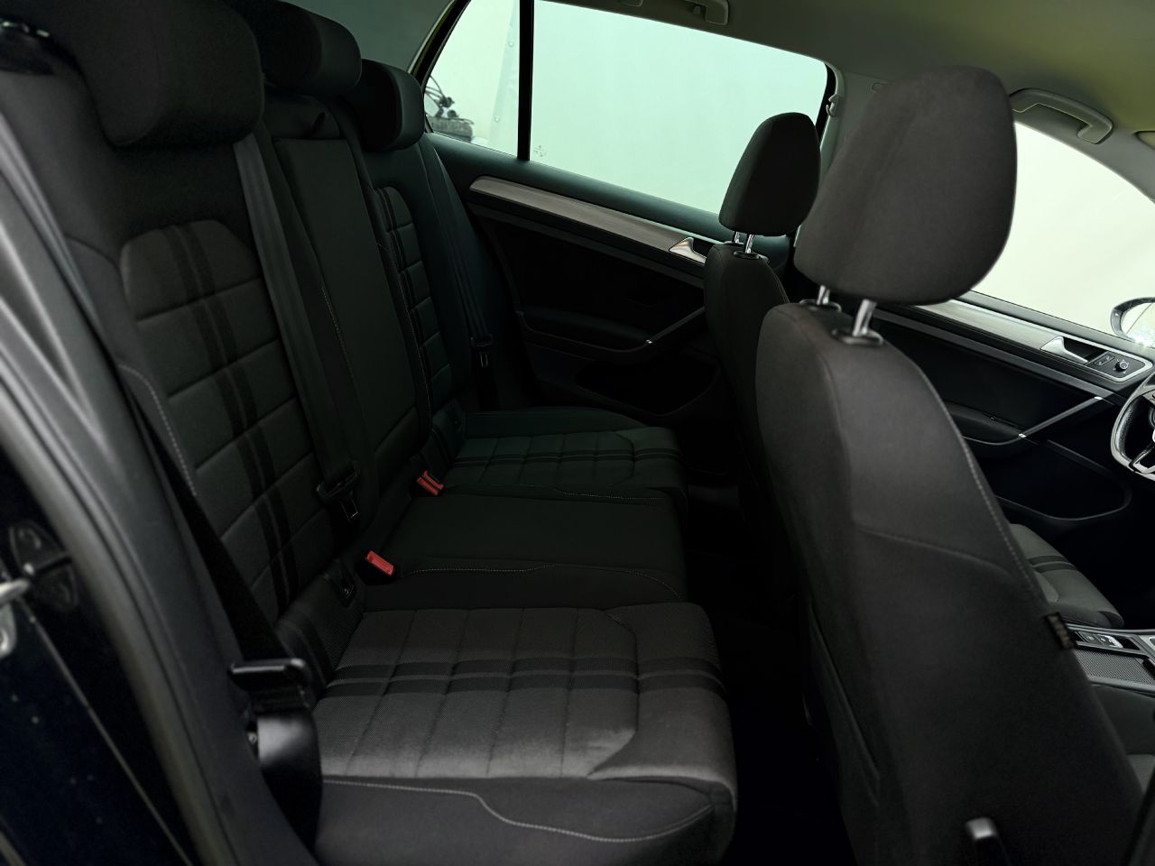 Volkswagen Golf | 12