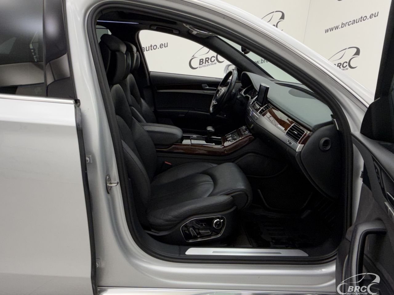Audi A8 | 3