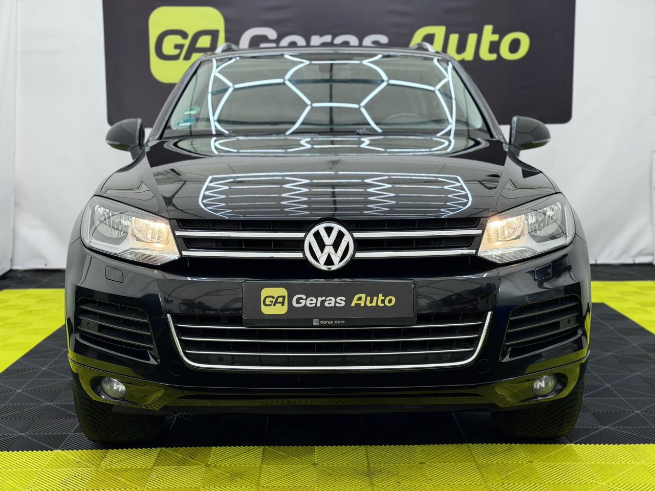 Volkswagen Touareg | 1