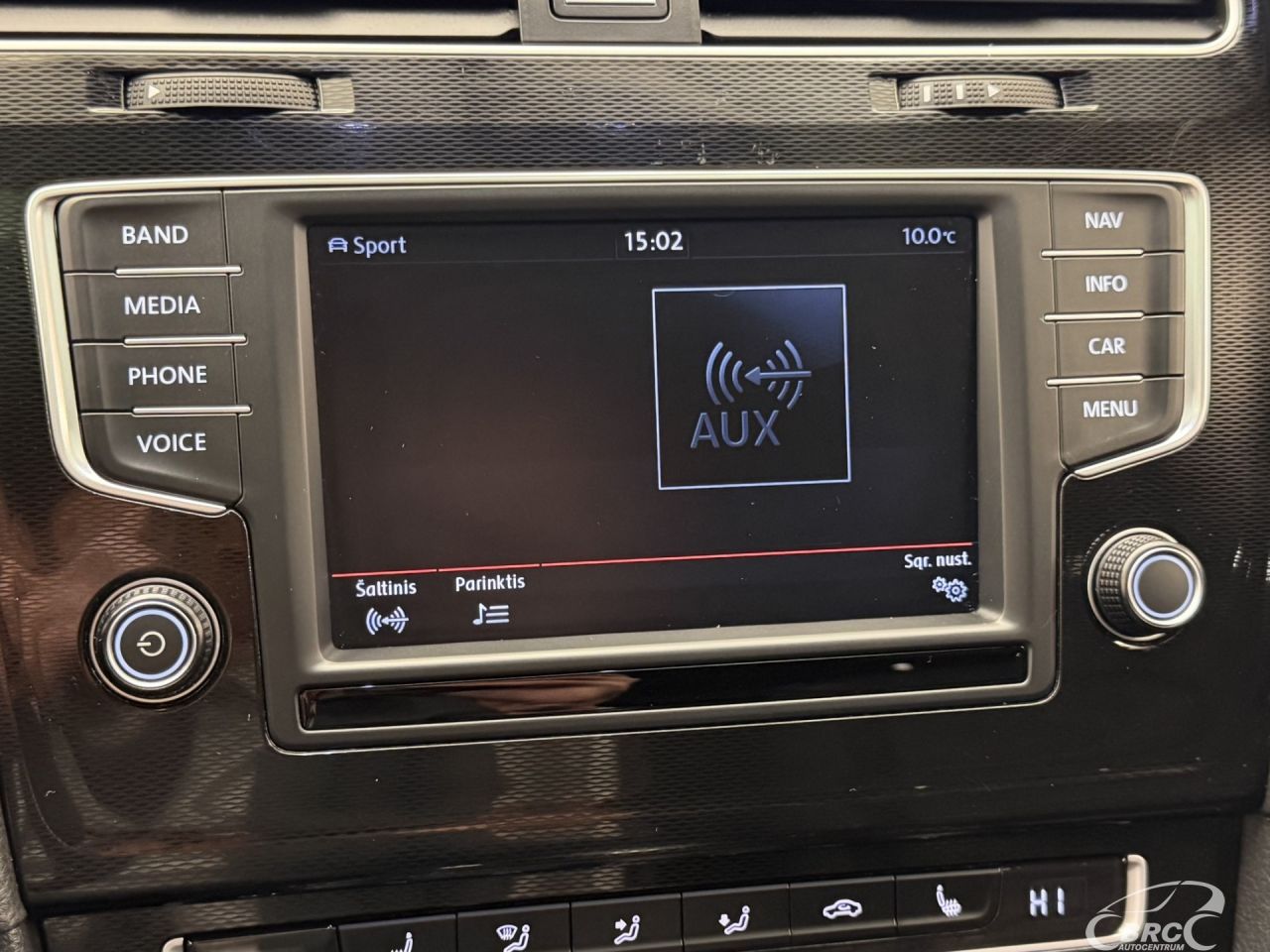 Volkswagen Golf | 30