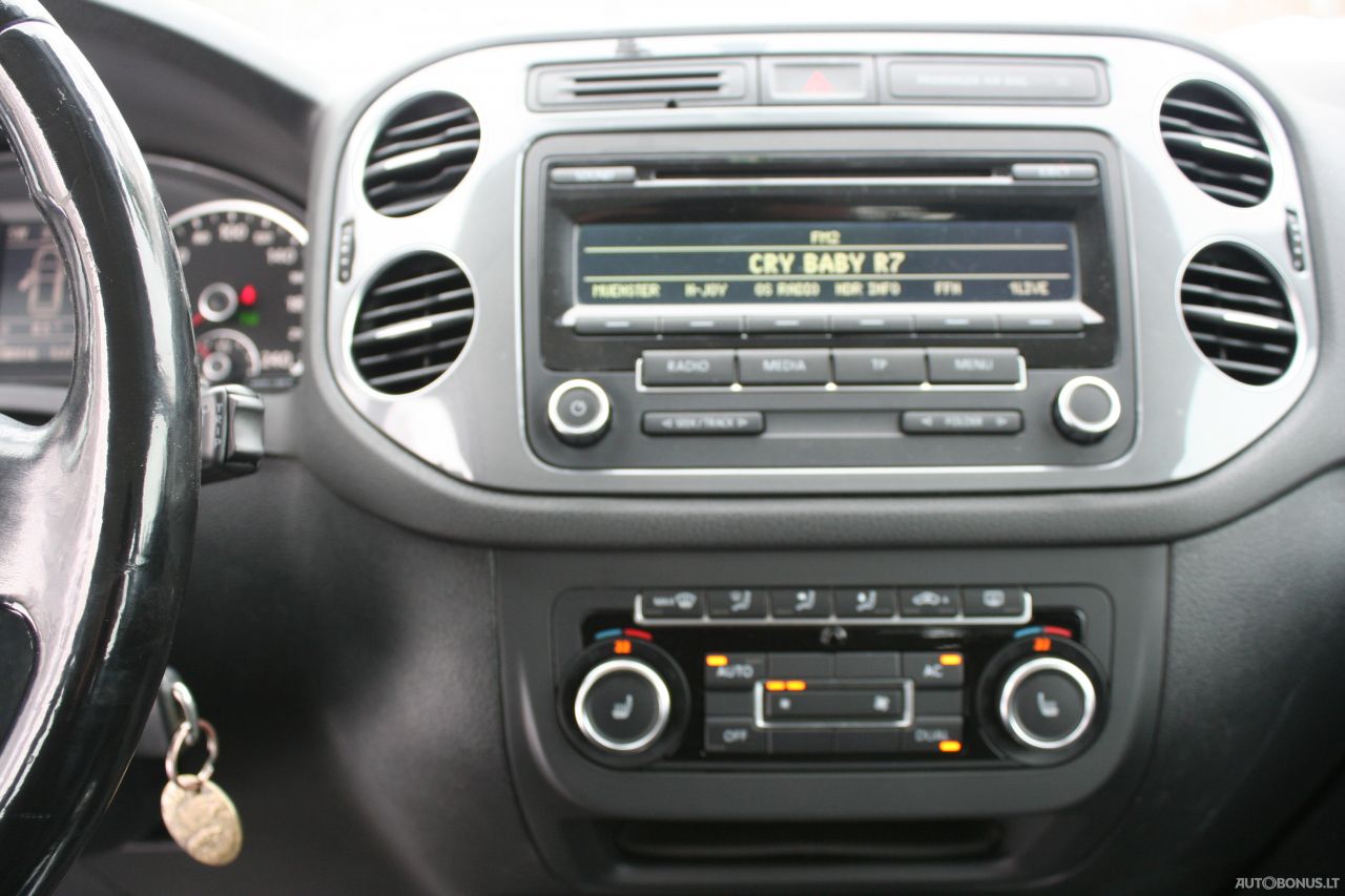 Volkswagen Tiguan | 12