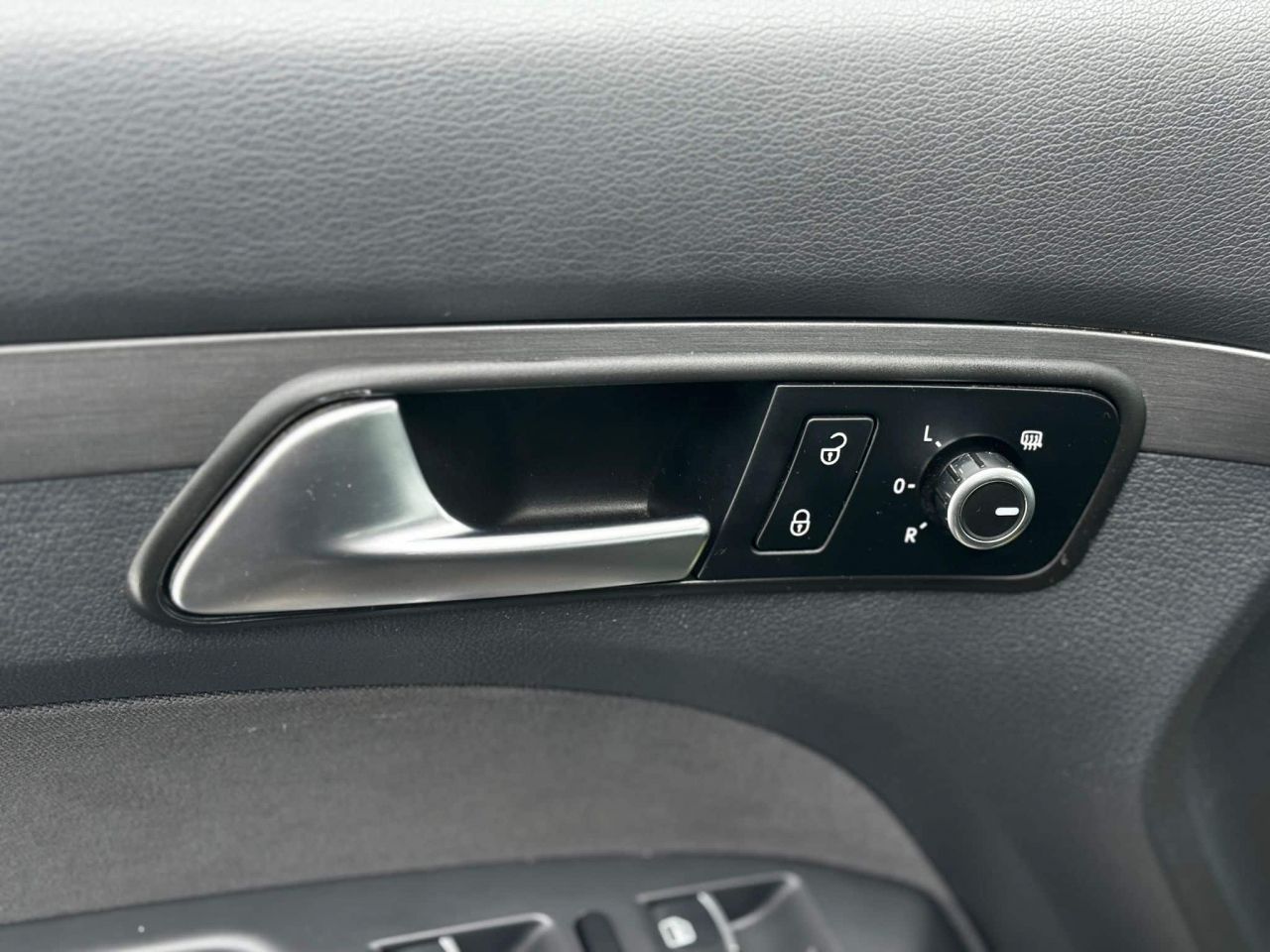 Volkswagen Touran | 8