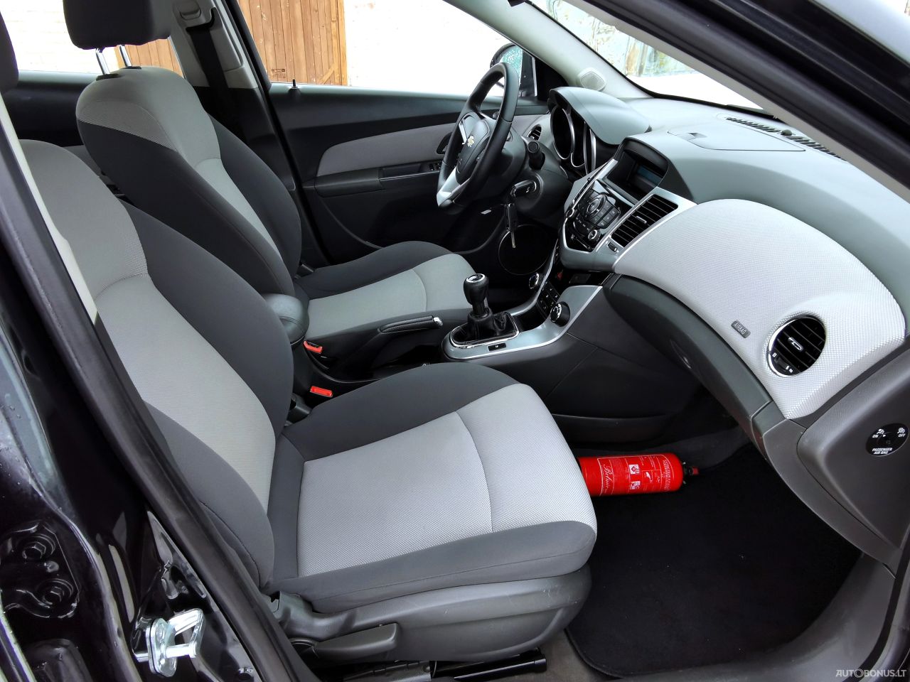Chevrolet Cruze | 9
