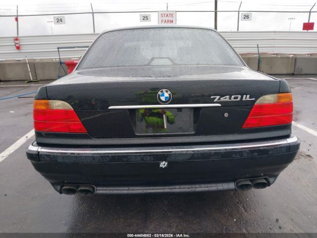 BMW 740 | 16