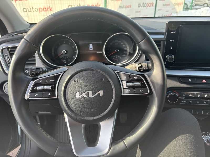 Kia Cee'd | 8