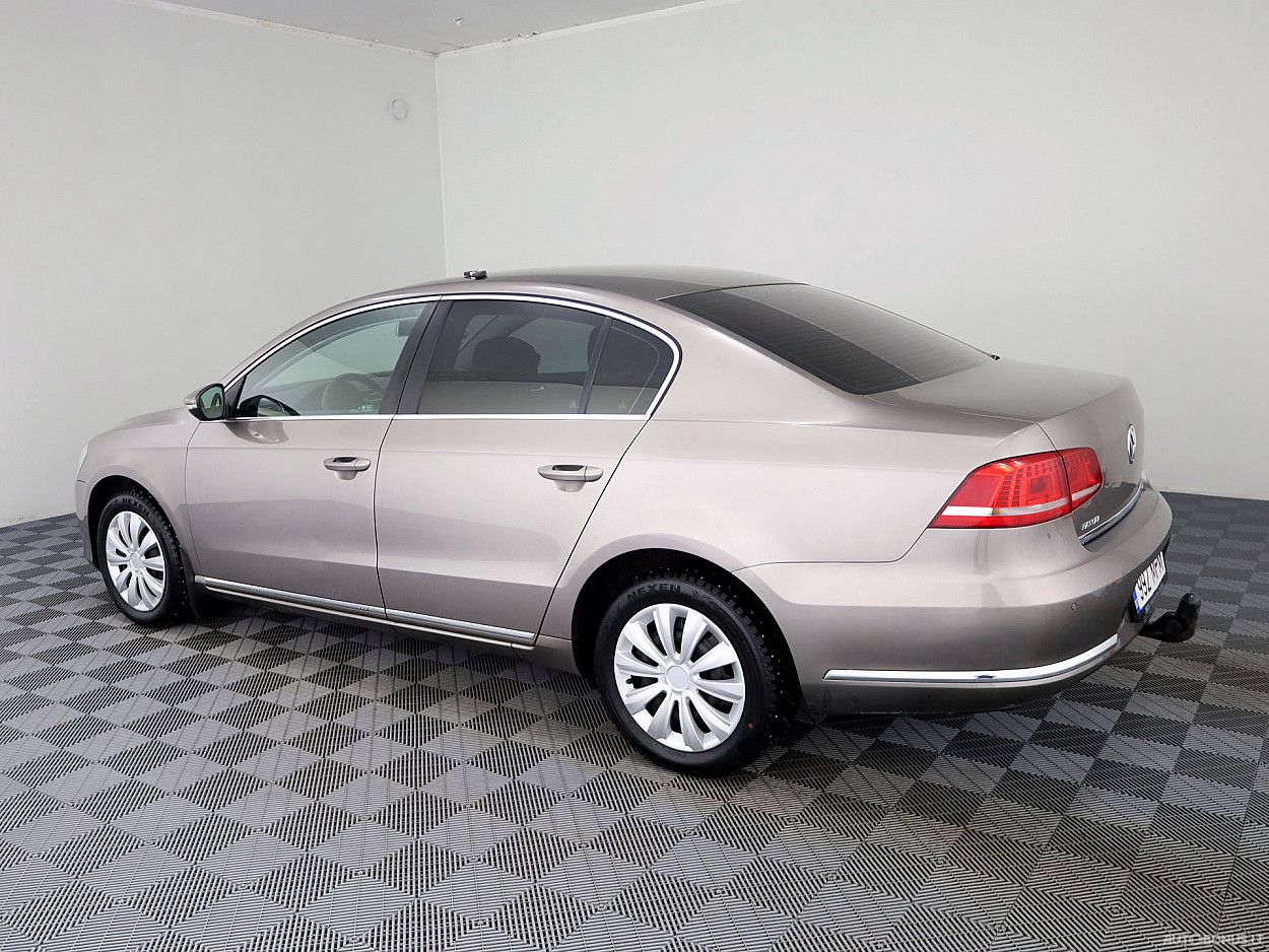 Volkswagen Passat | 3