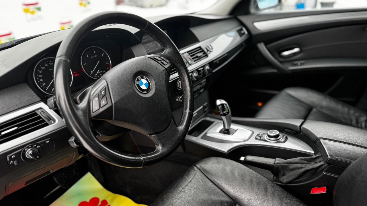 BMW 525 | 4
