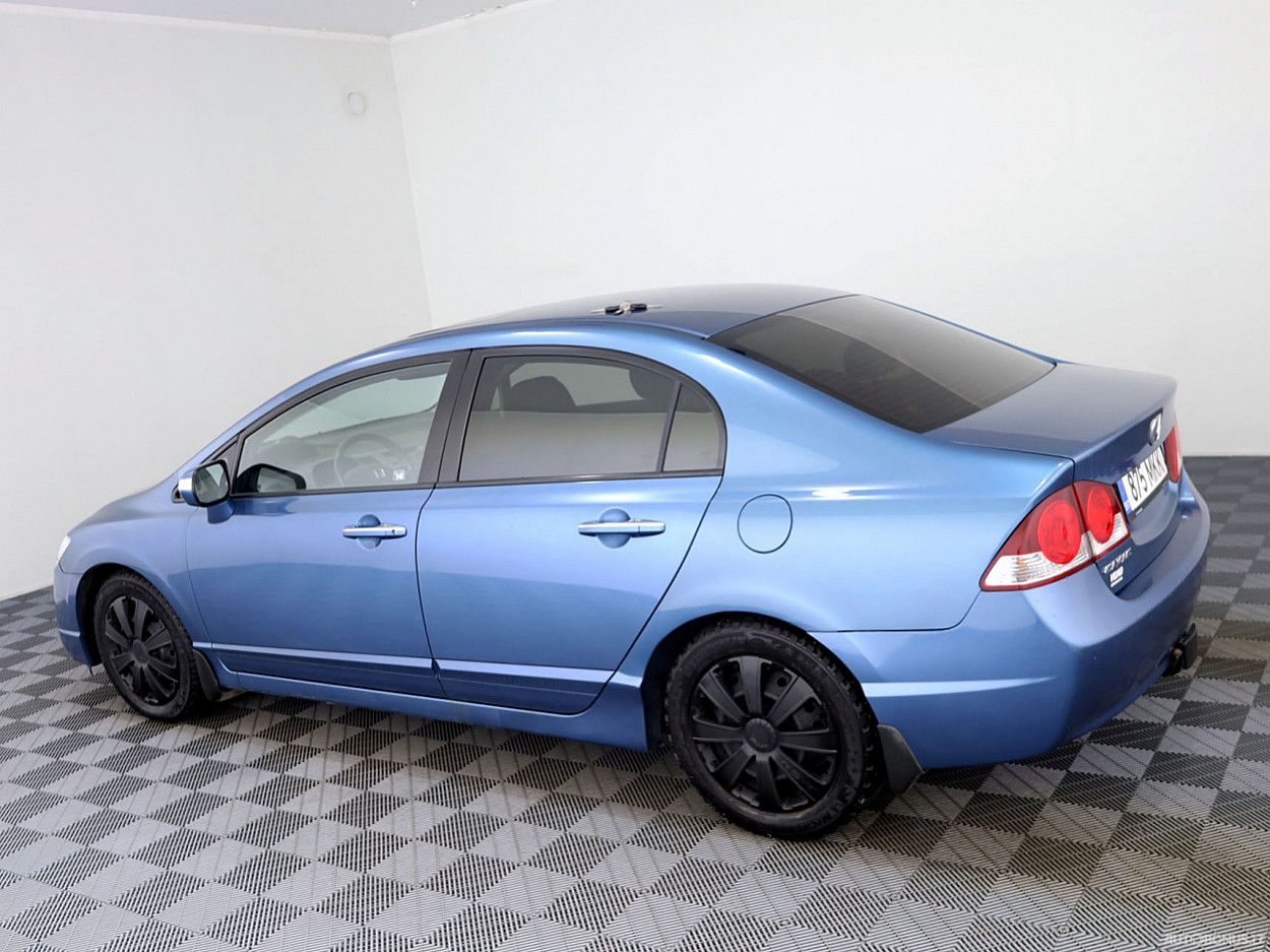 Honda Civic | 3