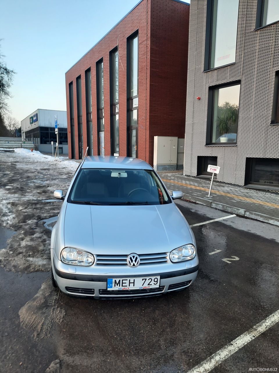 Volkswagen Golf | 6