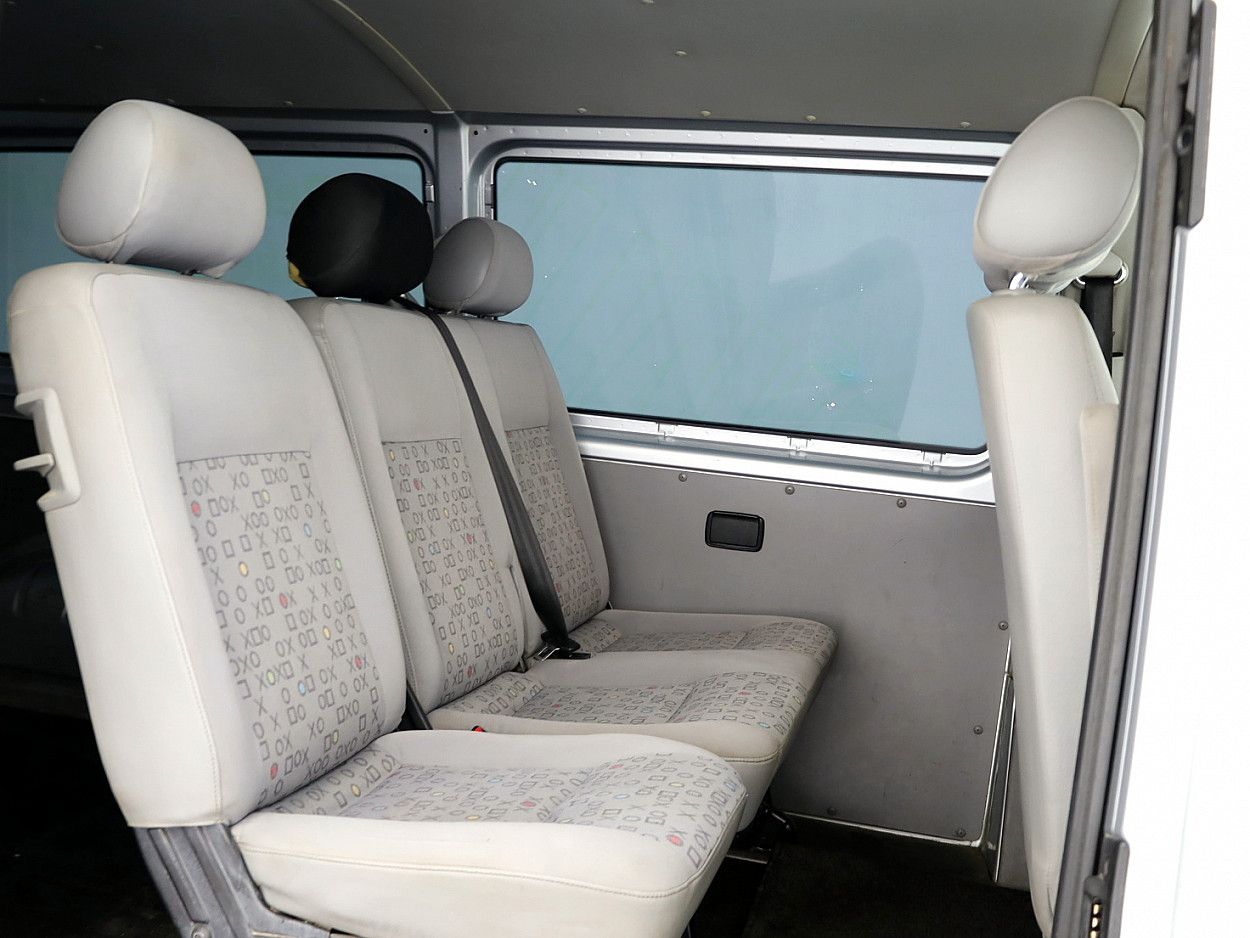 Volkswagen Transporter | 6