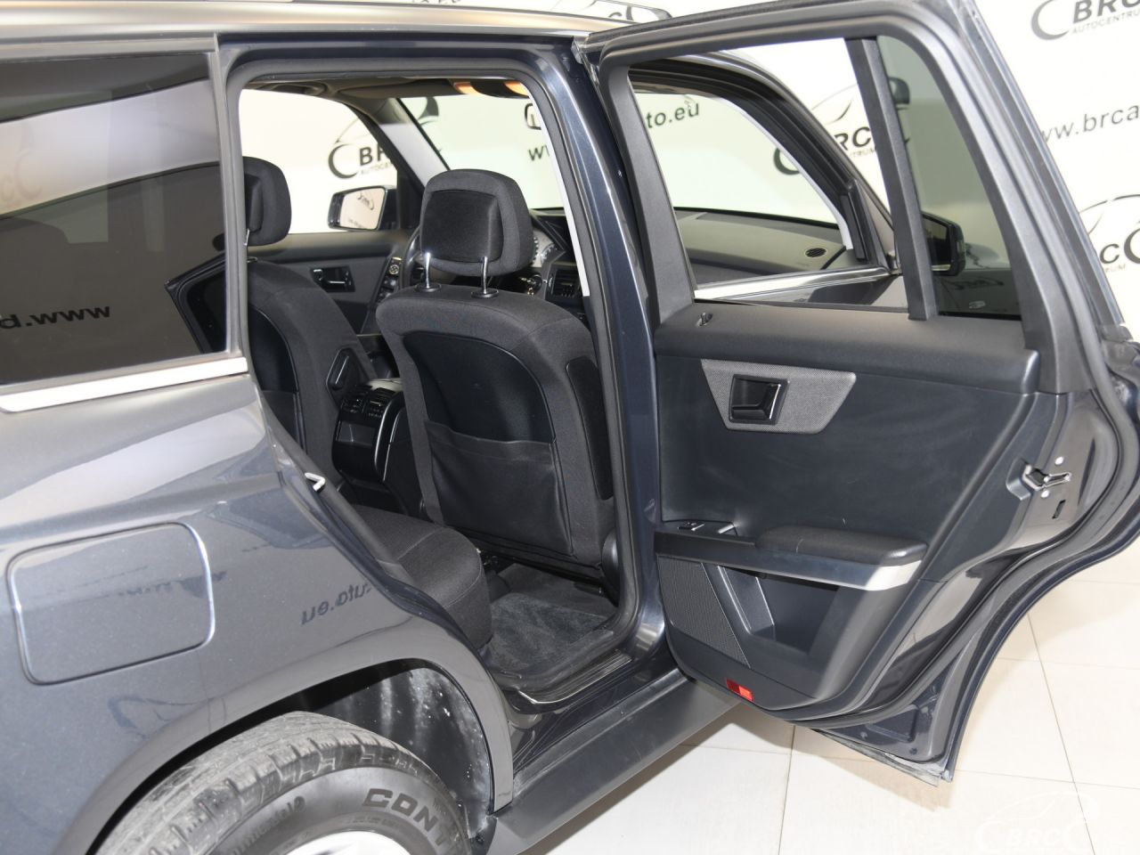 Mercedes-Benz GLK220 | 11