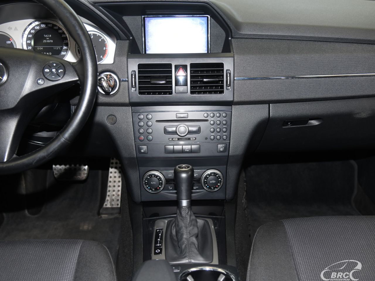 Mercedes-Benz GLK220 | 13