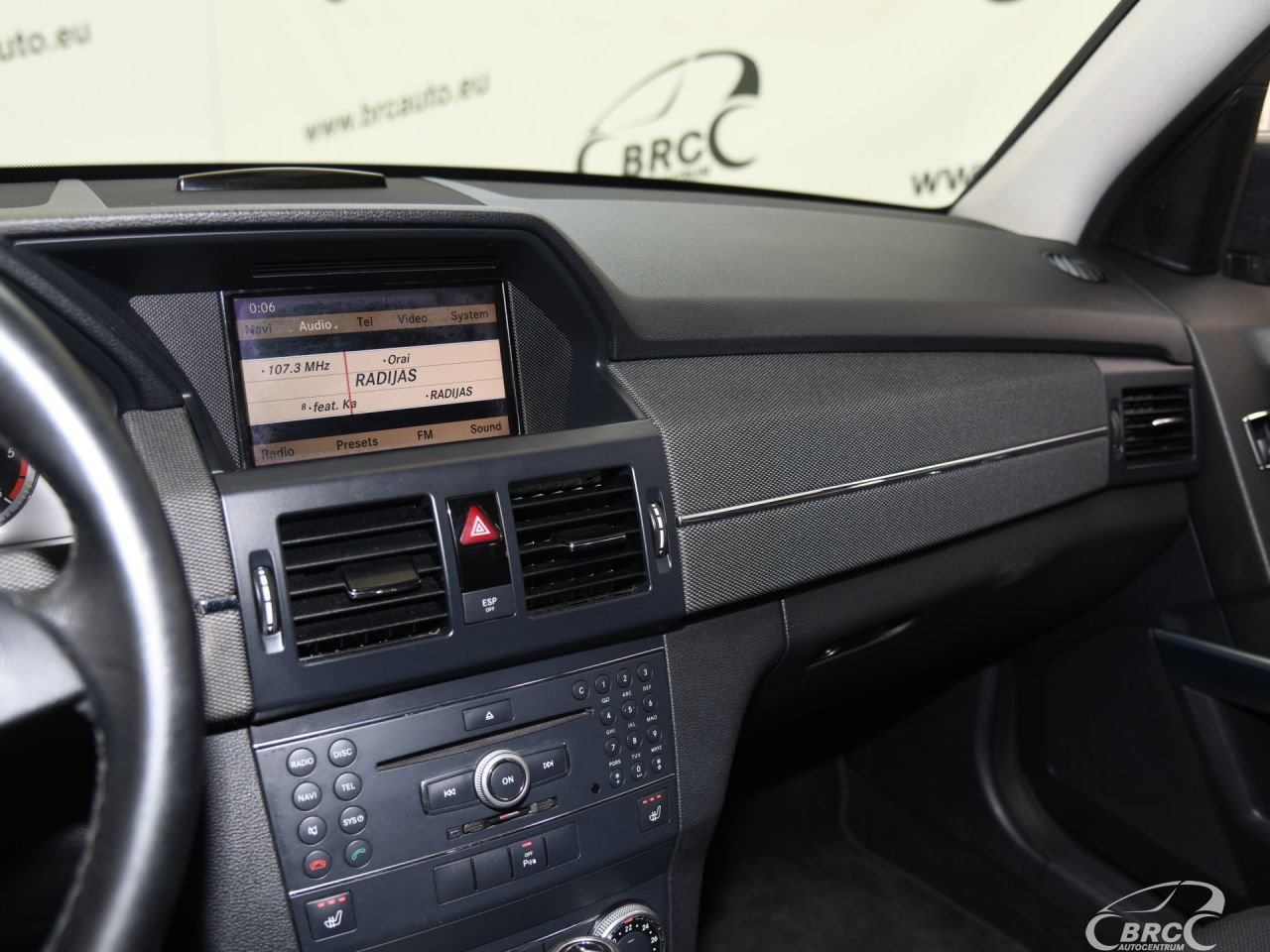 Mercedes-Benz GLK220 | 26