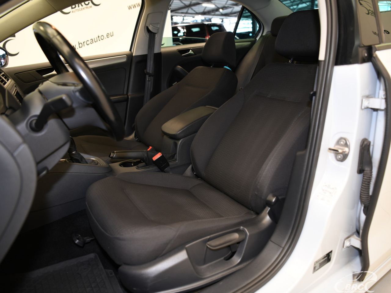 Volkswagen Jetta | 21