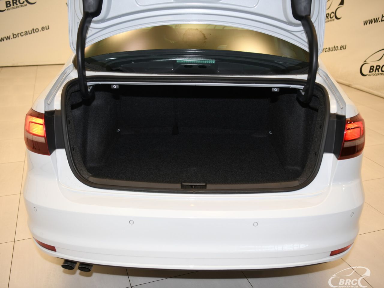 Volkswagen Jetta | 44