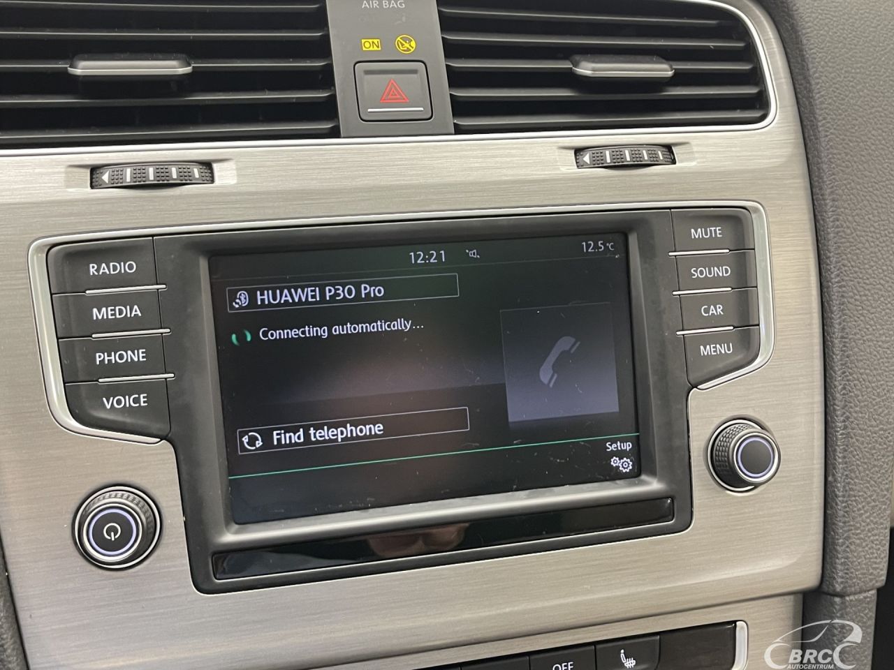 Volkswagen Golf | 34