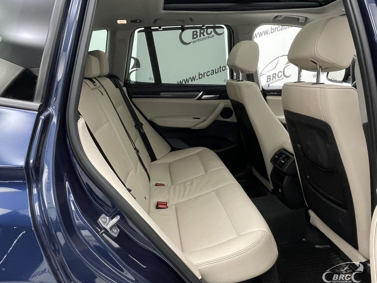 BMW X3 | 8