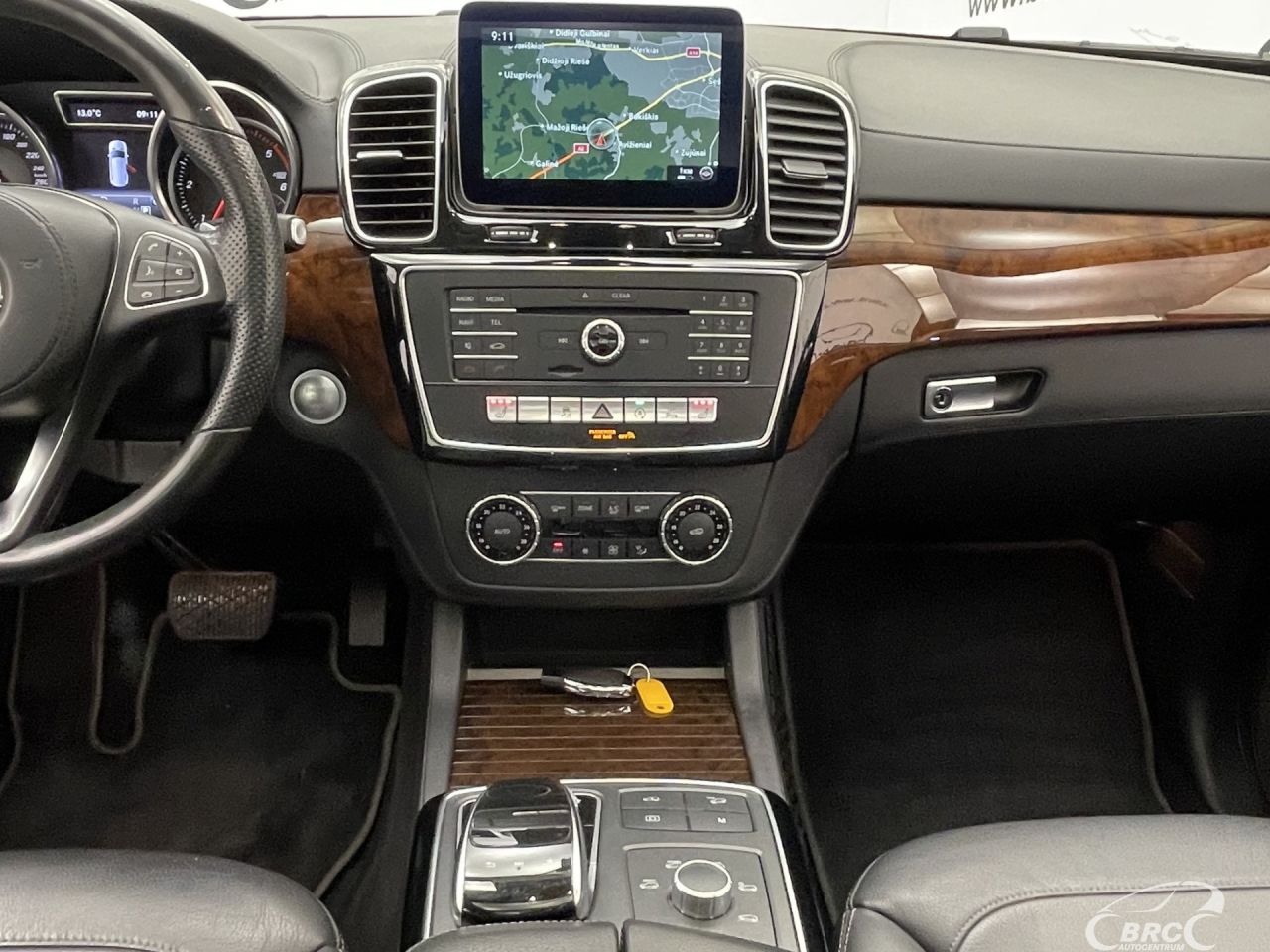 Mercedes-Benz GLS350 | 15