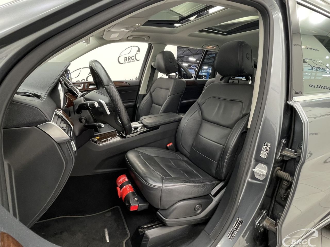 Mercedes-Benz GLS350 | 23