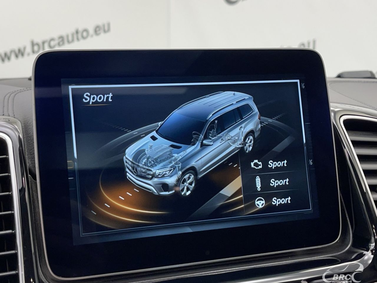 Mercedes-Benz GLS350 | 40