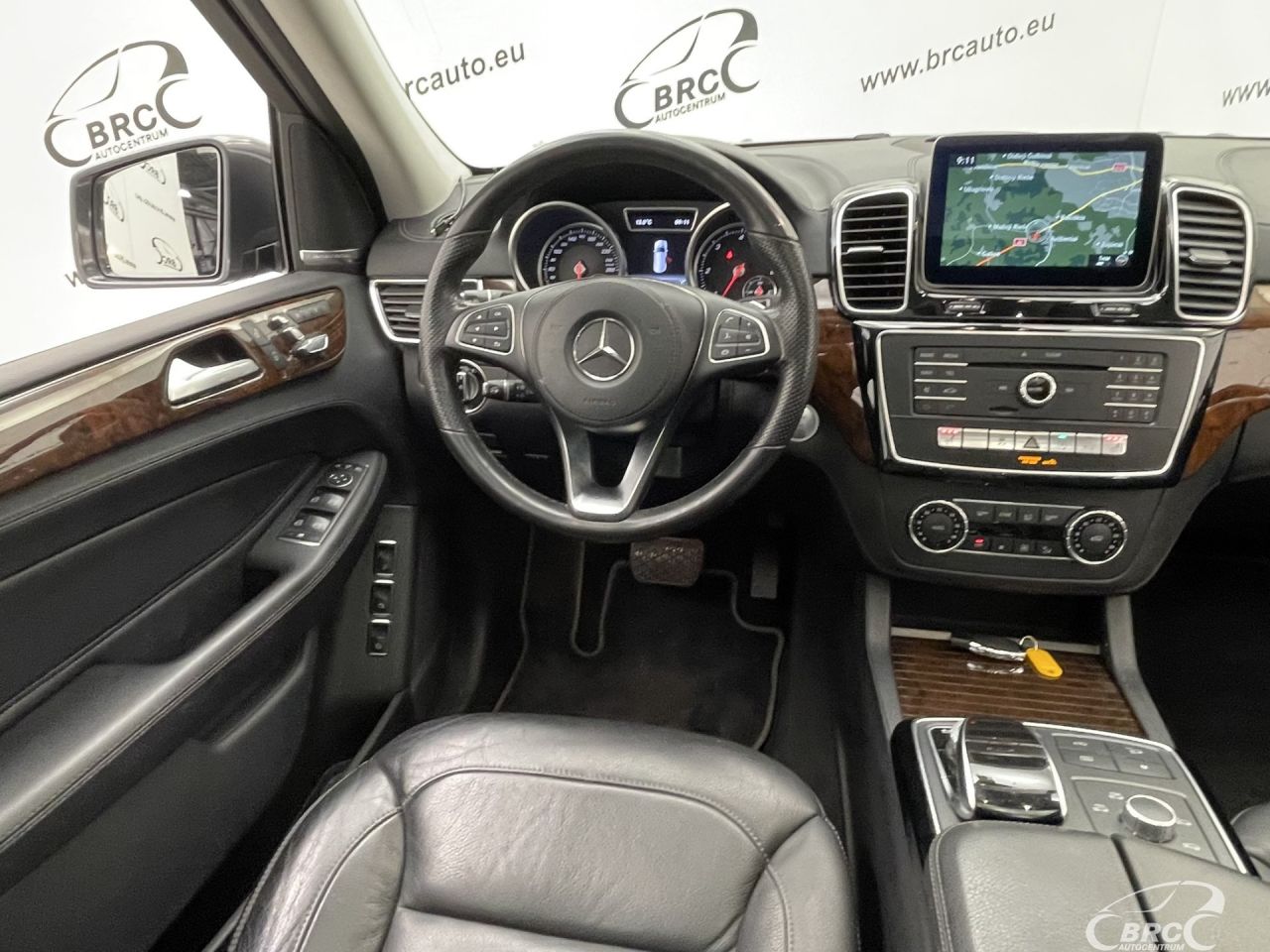 Mercedes-Benz GLS350 | 14