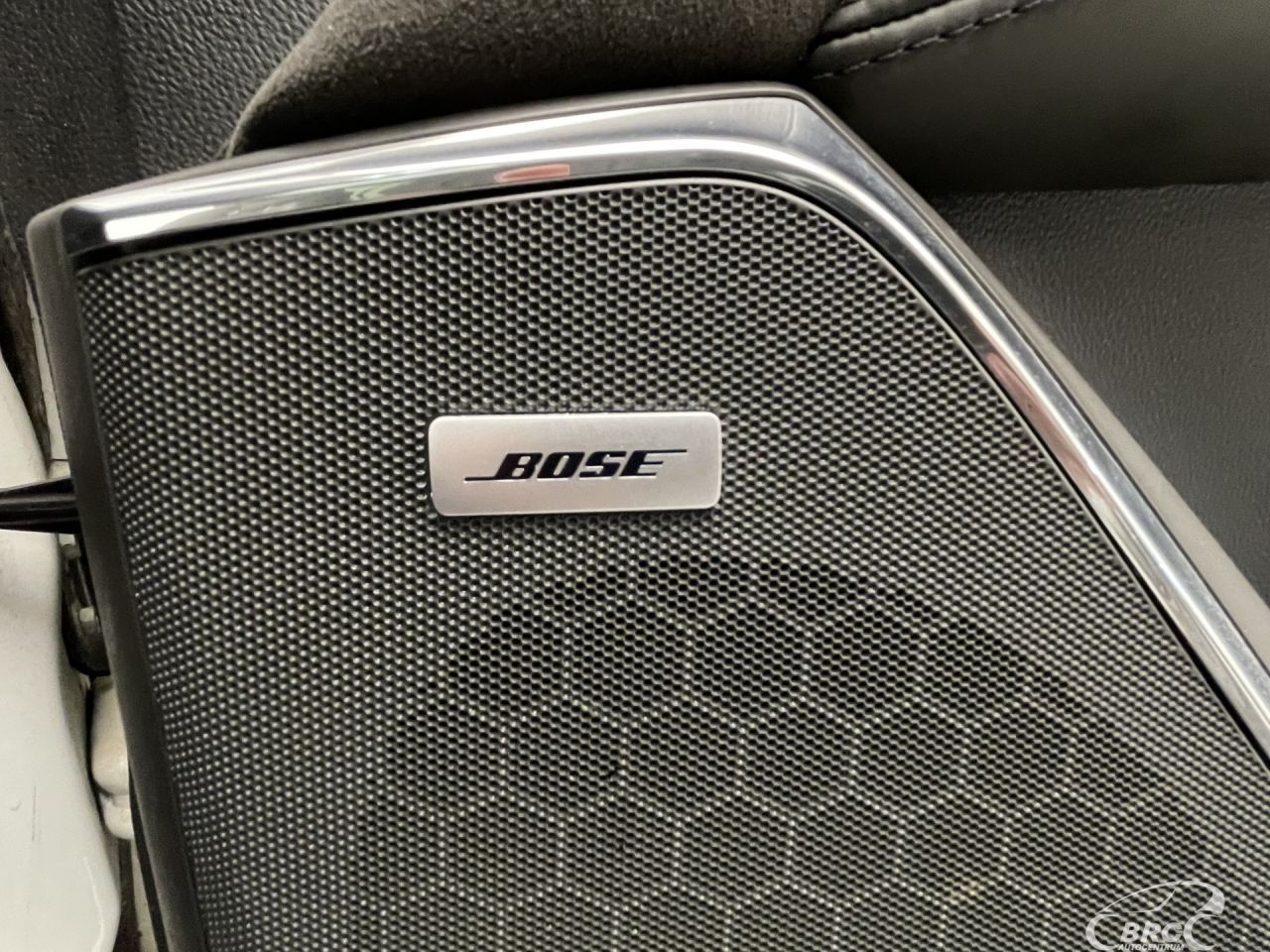 Cadillac Escalade | 8