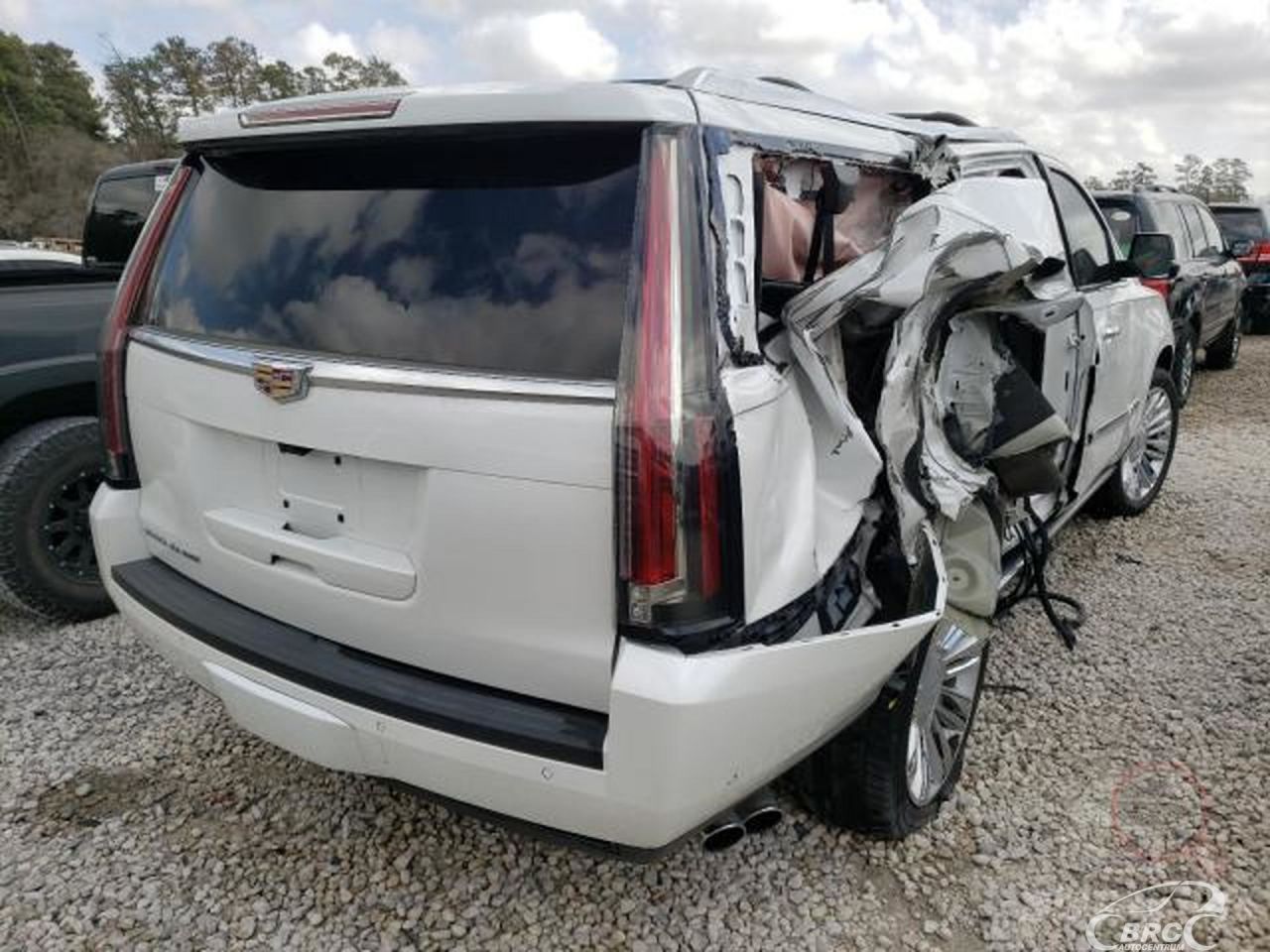 Cadillac Escalade | 61