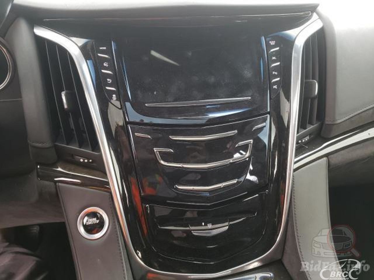 Cadillac Escalade | 55