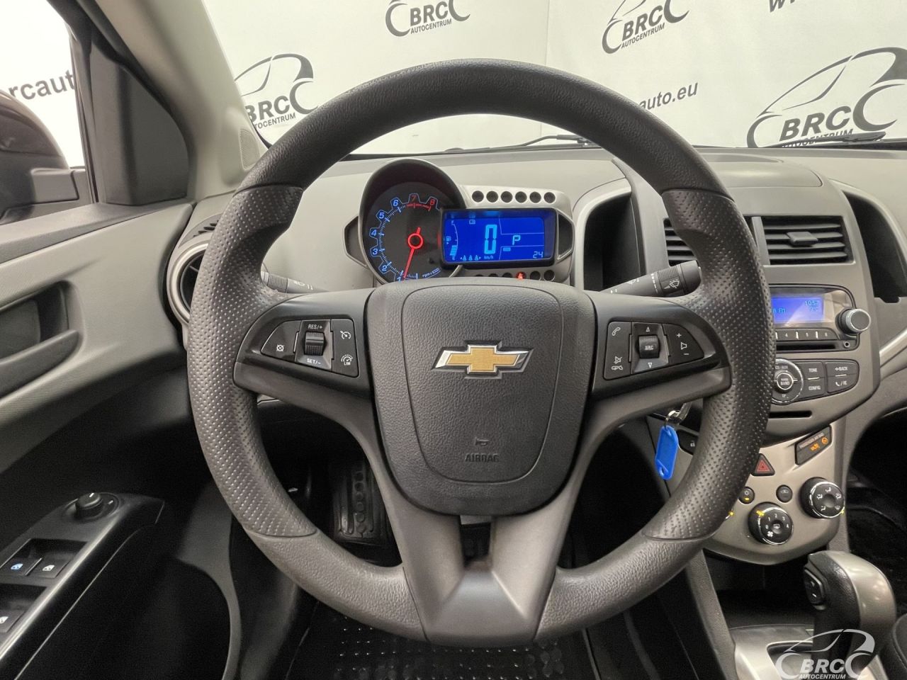 Chevrolet Aveo | 25
