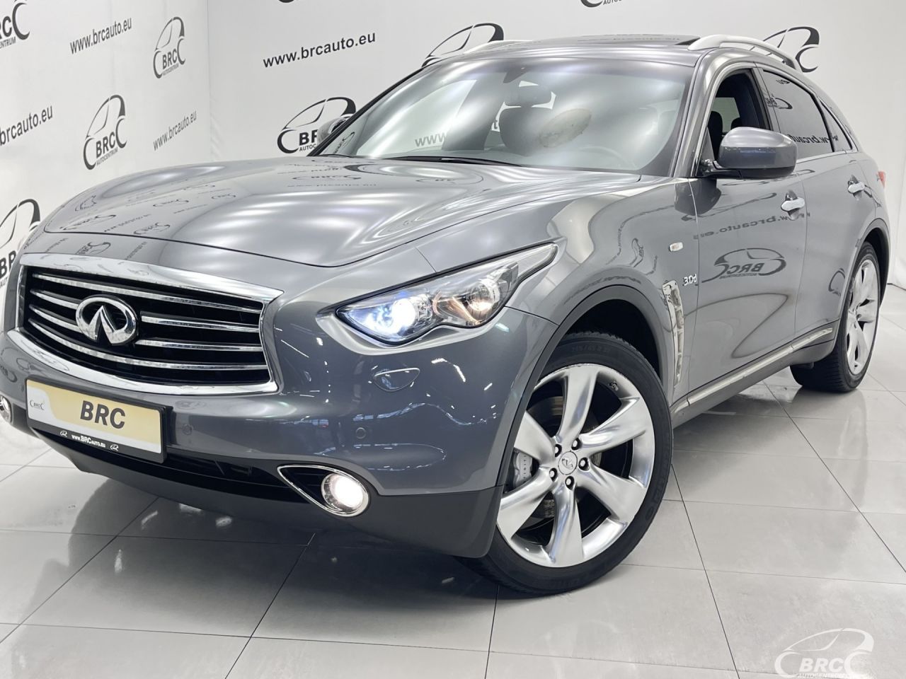 Infiniti QX70 | 48