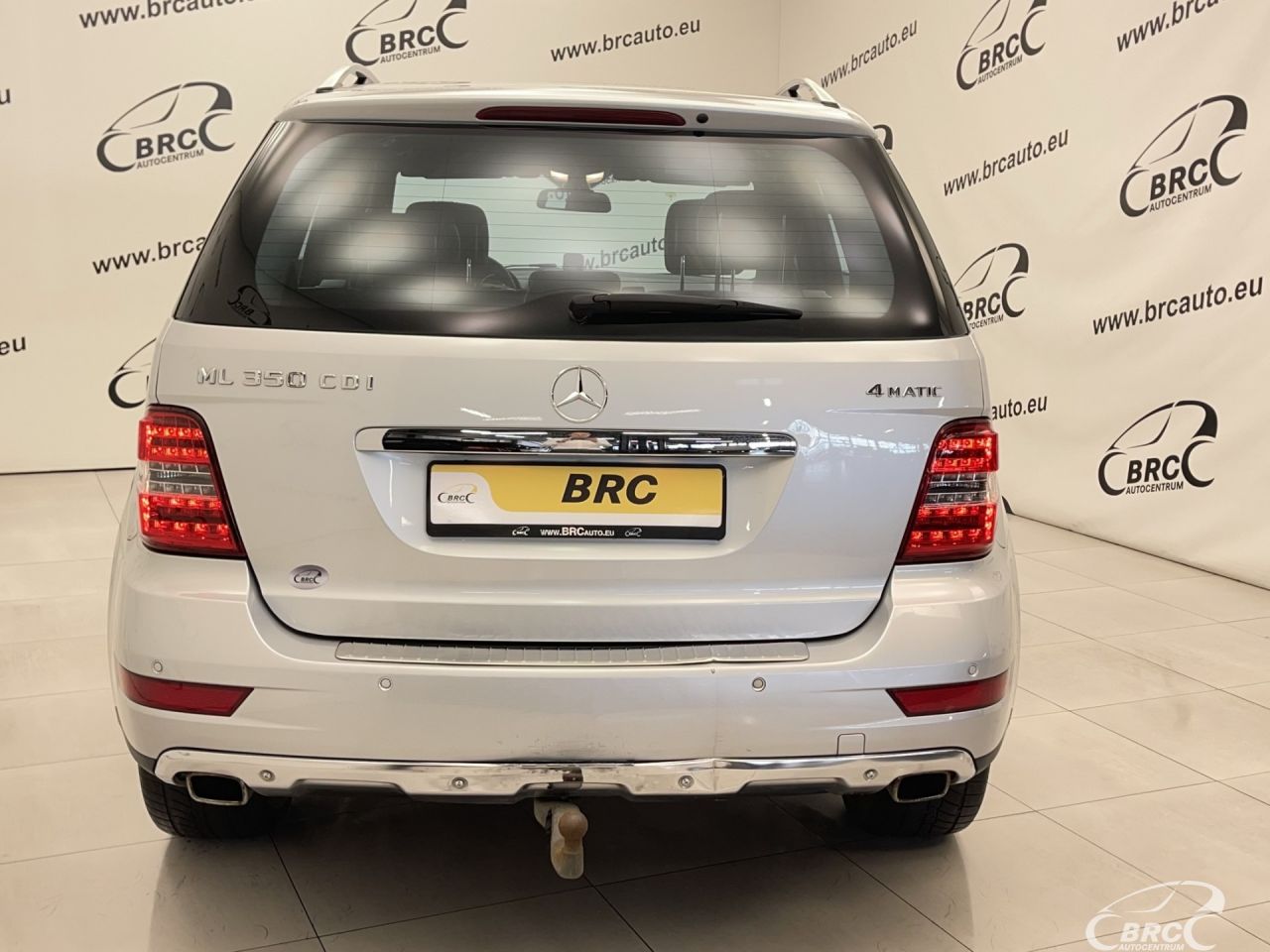 Mercedes-Benz ML350 | 45