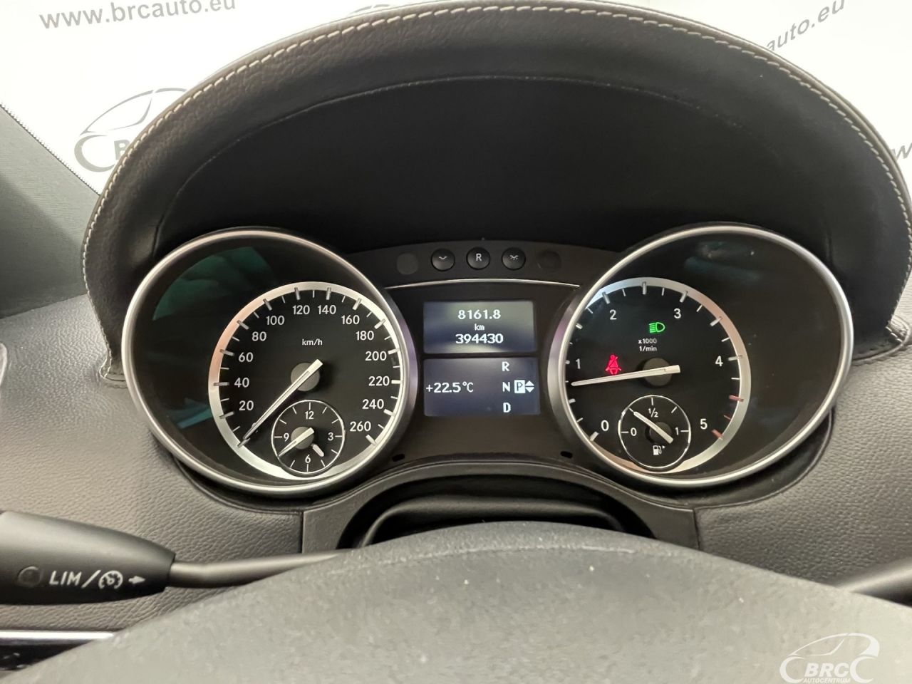 Mercedes-Benz ML350 | 31