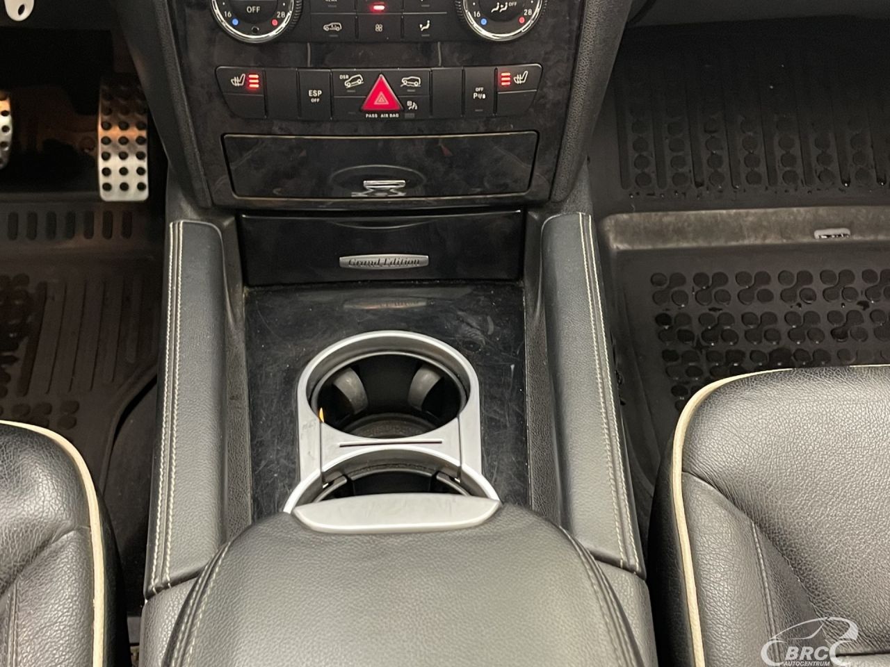 Mercedes-Benz ML350 | 16