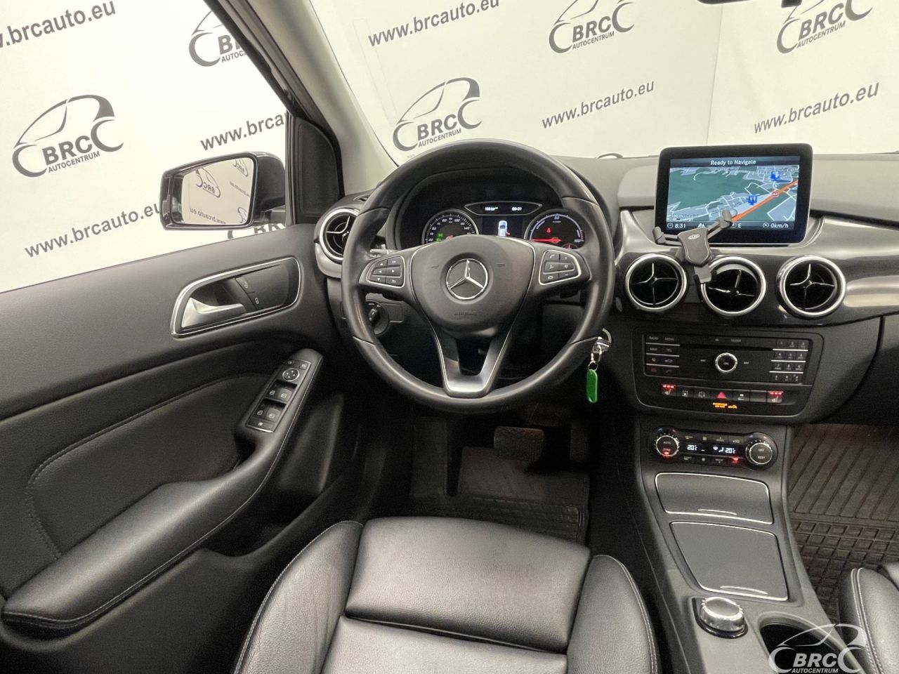 Mercedes-Benz B Electric Drive | 12