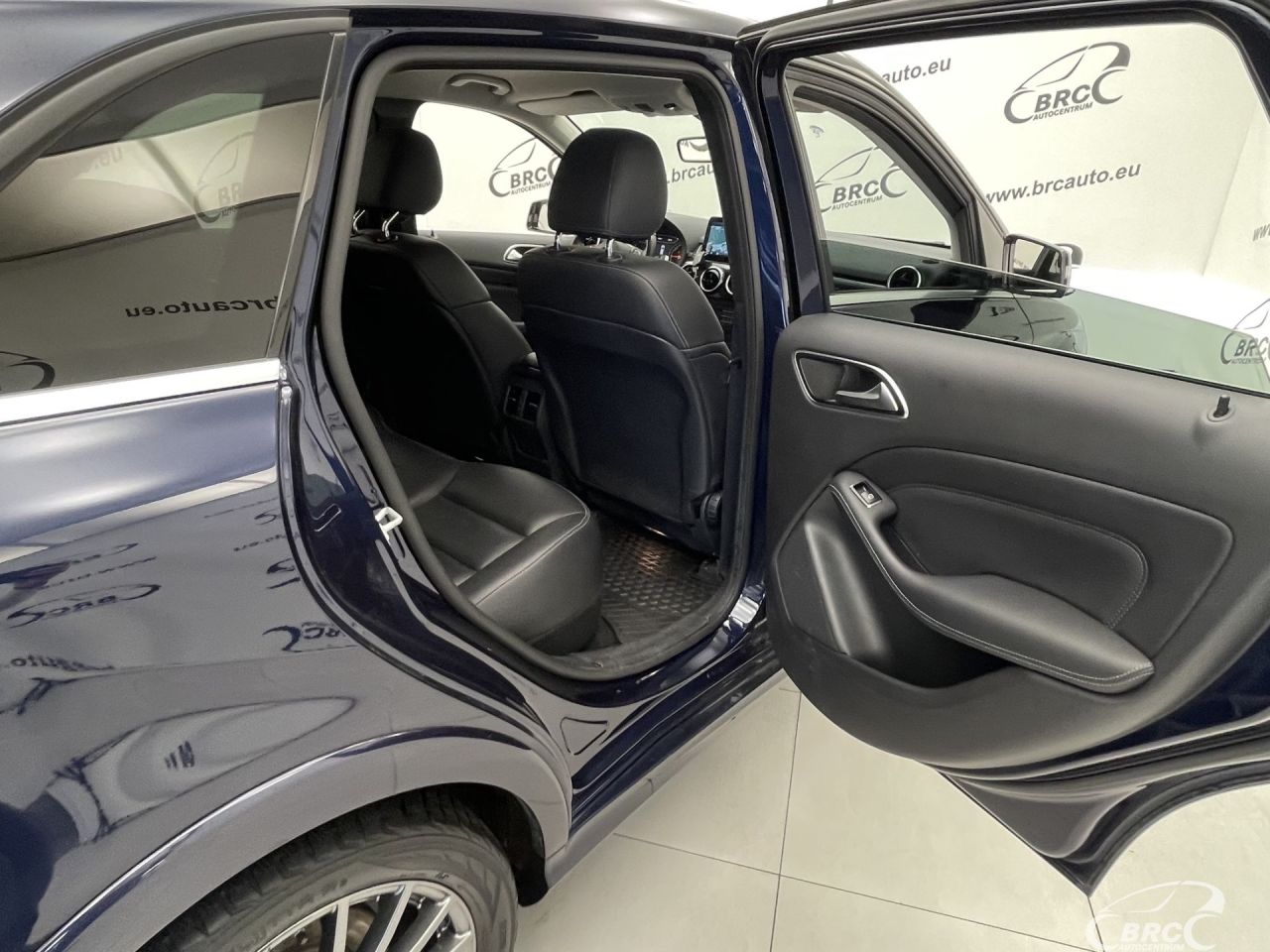 Mercedes-Benz B Electric Drive | 11