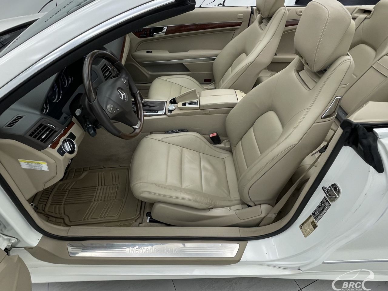 Mercedes-Benz E550 | 21