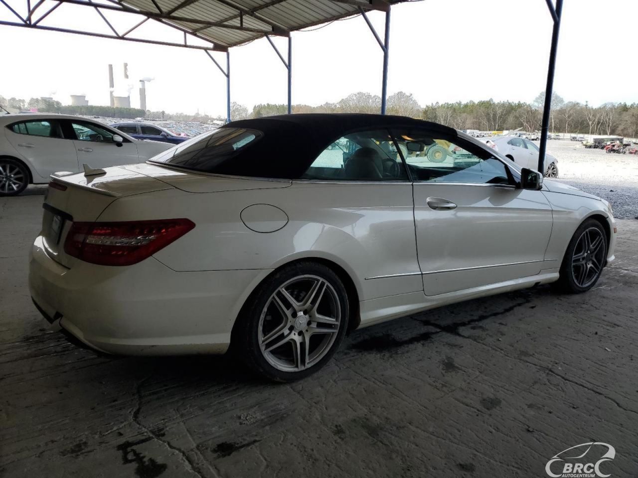 Mercedes-Benz E550 | 58