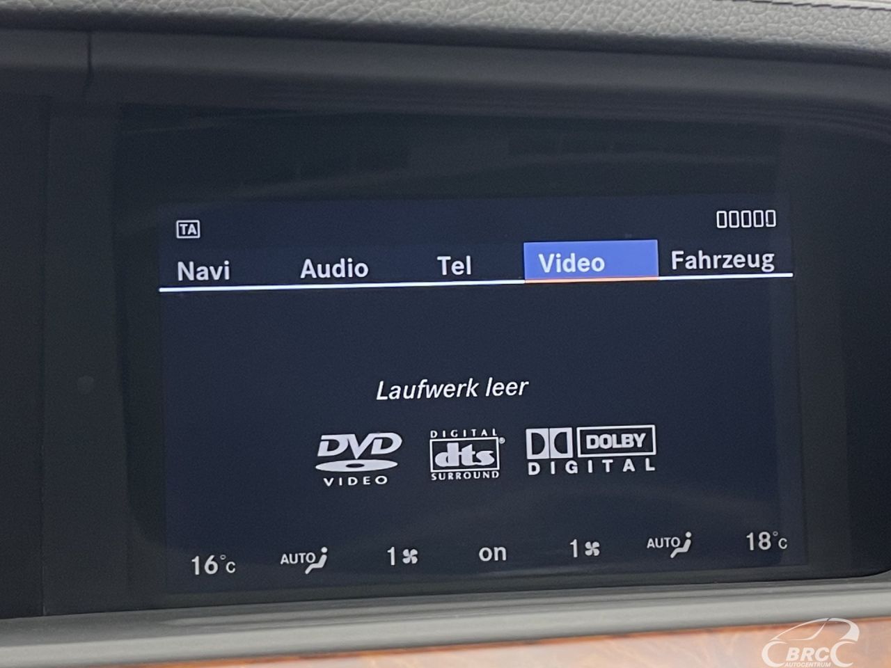 Mercedes-Benz S450 | 36