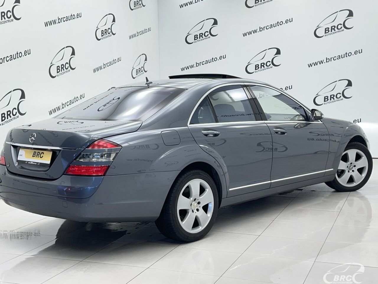 Mercedes-Benz S450 | 1