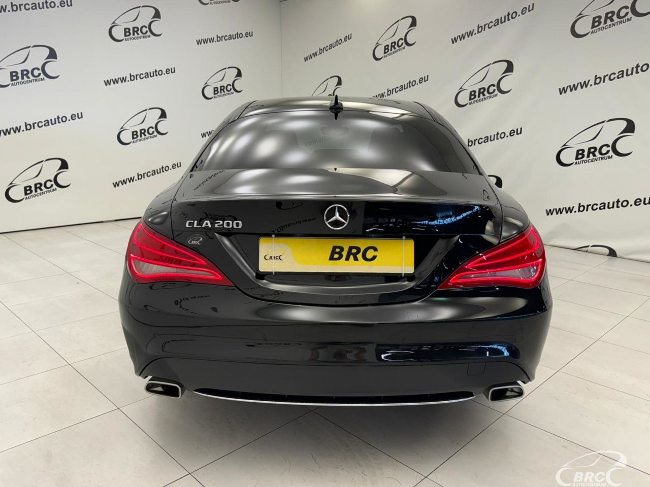 Mercedes-Benz CLA200 | 18