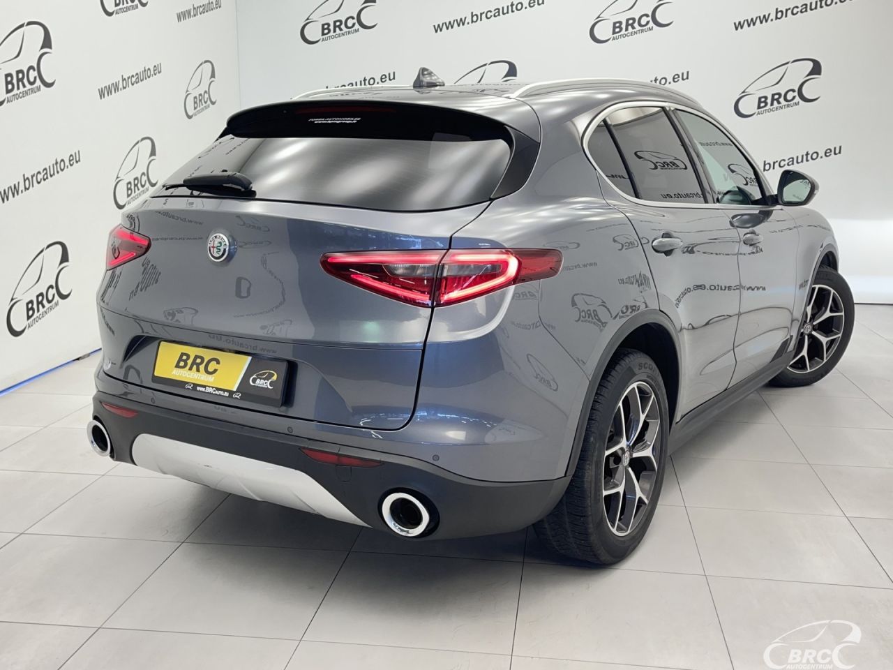 Alfa Romeo Stelvio | 52