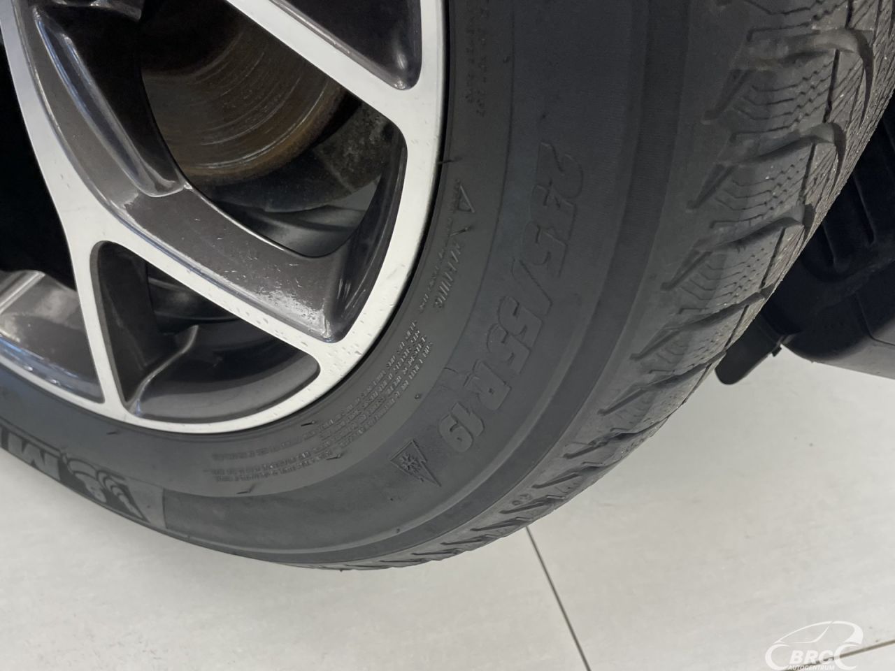 Alfa Romeo Stelvio | 48