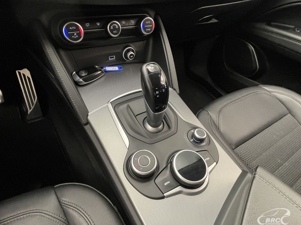 Alfa Romeo Stelvio | 26