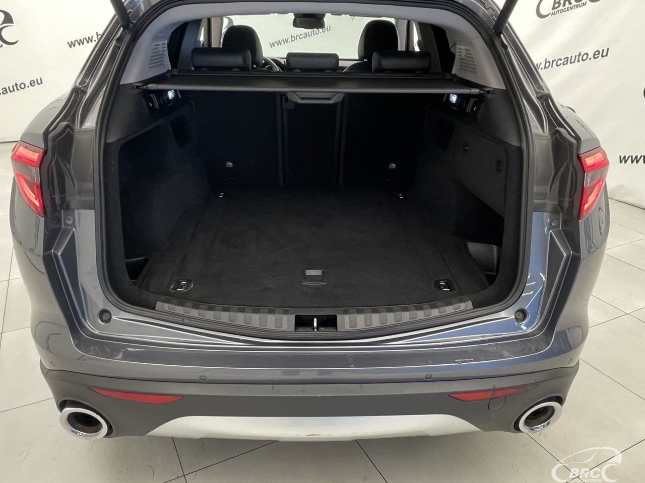 Alfa Romeo Stelvio | 49