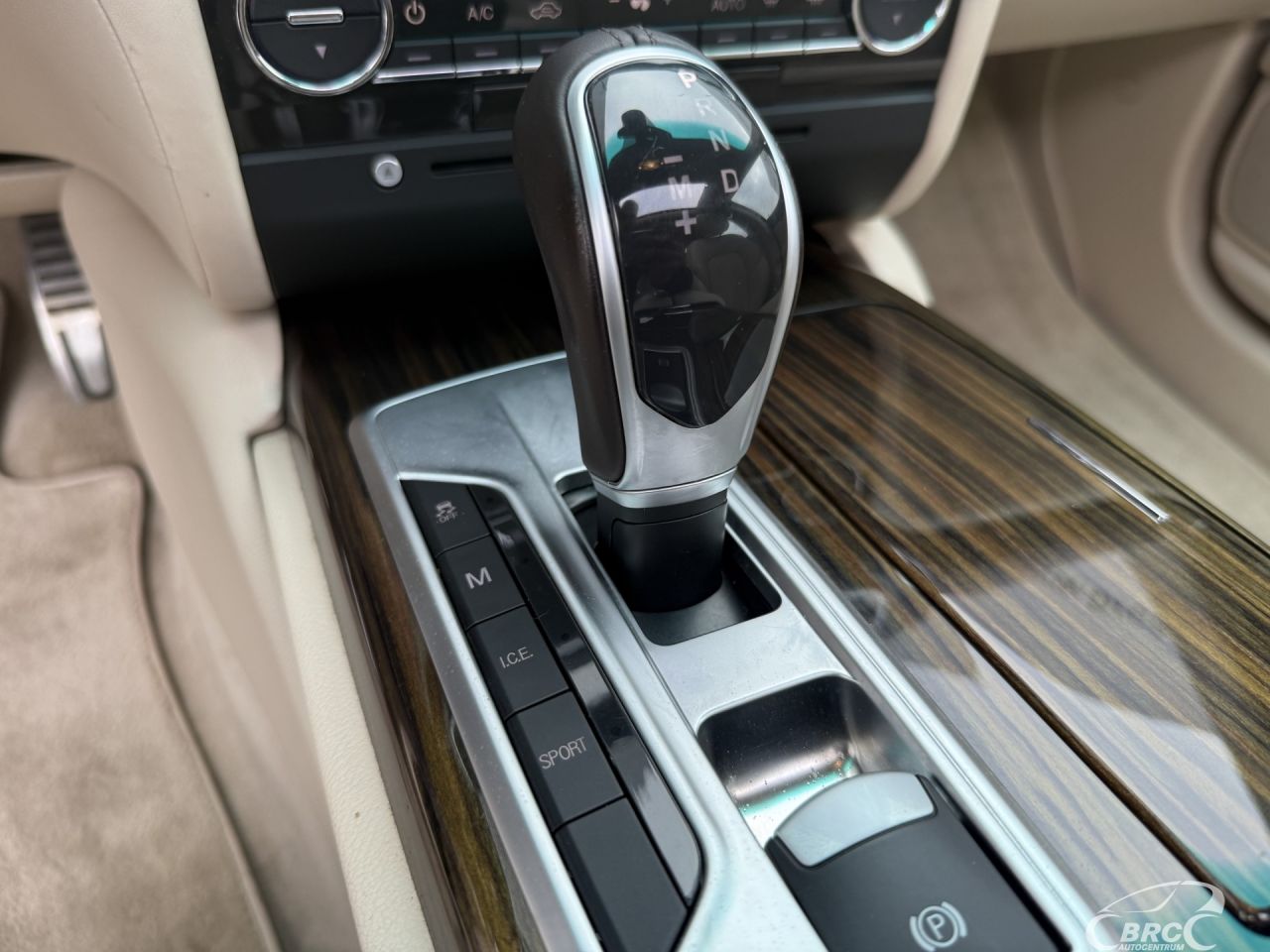 Maserati Ghibli | 26