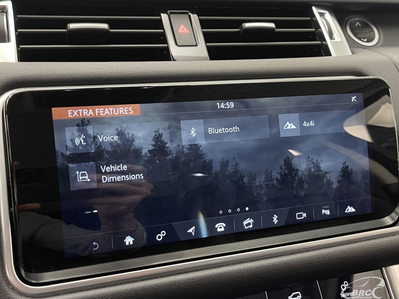 Land Rover Range Rover | 35